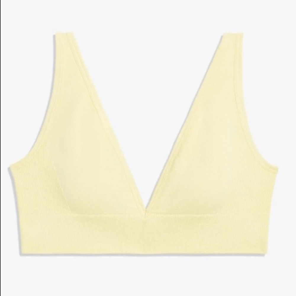 WEWOREWHAT | Active V-Neck Bra Top in Hay